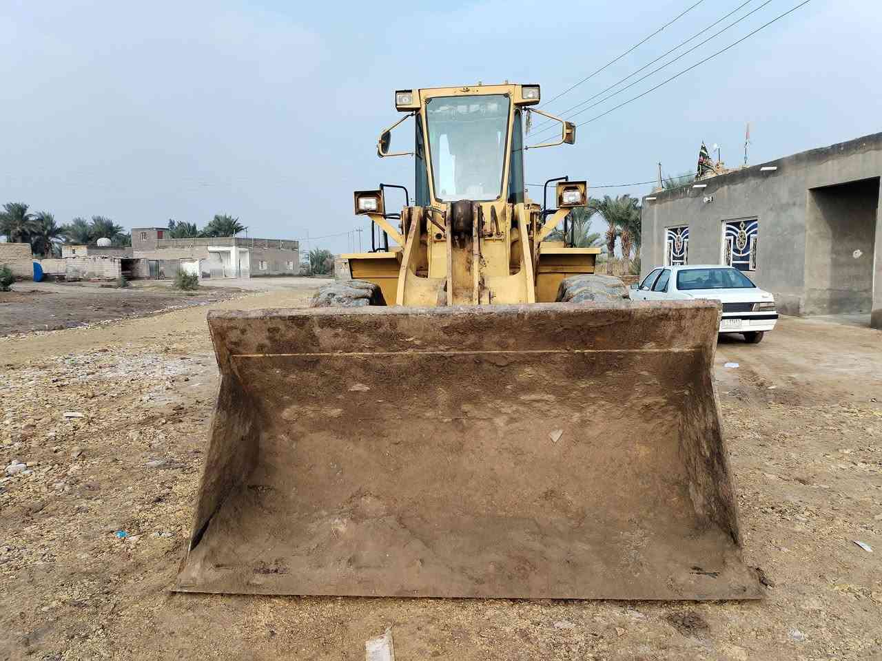 سلام عليكم ورحمة الله وبركاته 
شفل البيع حجم 80مديل 94 نوع داشه ثري  وارد امريكي مكينه كمنز 117 مكينه كير و حداديه شرط دفع ورفع  شرط رقم قادسيه  مكينه جاهزه العمل  السعر (270) وبيه مجال قليل رقم التليفون ***********
