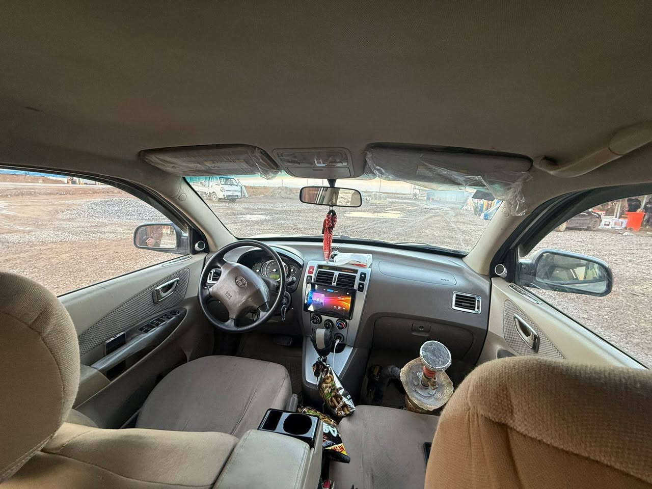 سلام عليكم توسان2008 رقم بغداددولي فول مواصفات مكينه2700 كير ومحرك 6سلندرحداديه كفاله تخم تاير 
 جديد مال جناي جاهزه الاخير تبريد شغال بيها3قطع بدون داخل
شاشه كبيره كامره خلفيه 
مثبت سرعه 
  السياره كلش جديده 
العنوان صلاح الدين بيجي 
رقم الهاتف‭0787 699 4828‬
السعر95وبيها مجال 
الاتصال***********
