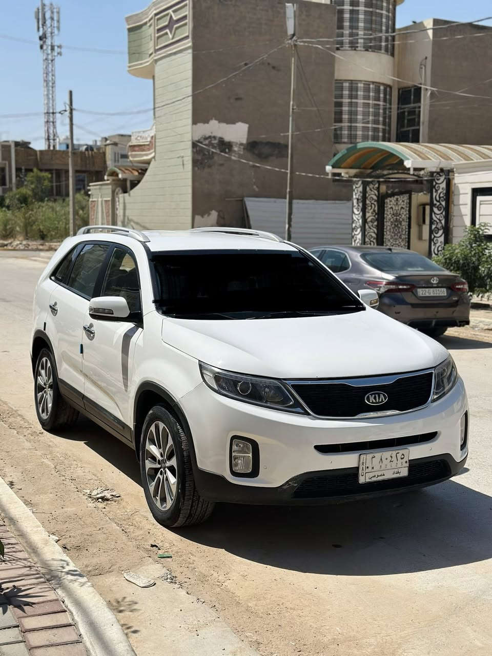 سورنتو 2015 خليجي محرك 6V  راكب7 فول مواصفات عدا الفتحة رقم بغداد تحويل شوكت ما تريد بيها صبغ قطعتين فقط السيارة جاهزة من كلشي وجداًً نظيفة مابيها نقص والسعر 145 بيها مجال استفسار ***********
