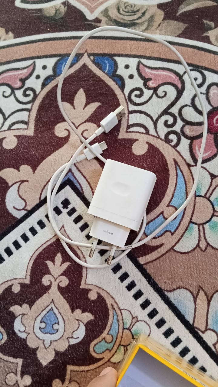 ريالمي c75الذكر 256جهز شخطه ما بيه مكفول قبل شهرين اخذته مكاني كربلاء طوريج سياحي ***********
