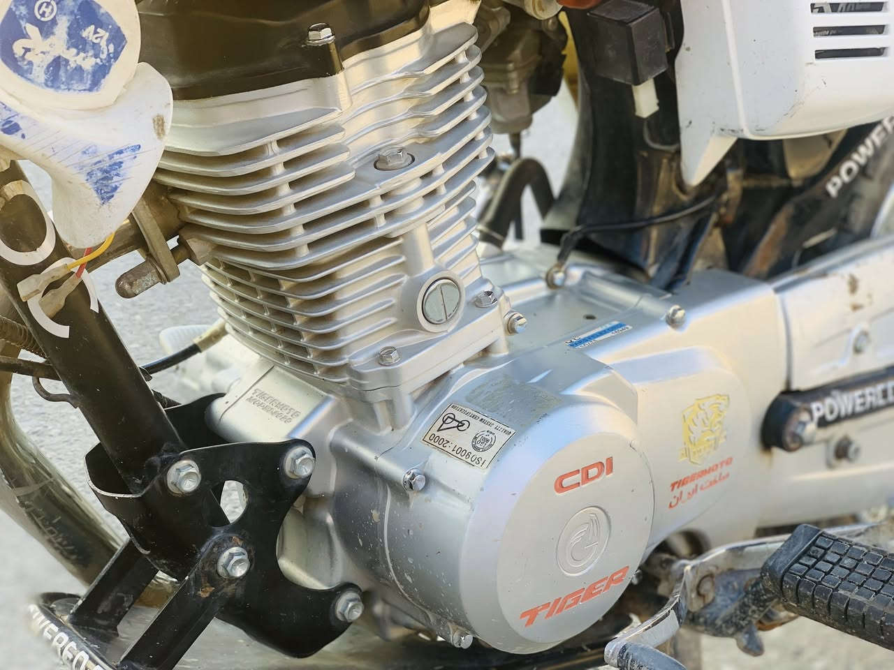 تايكر 2020
وايرمنيه كلها شغاله مكينه شرط مامضربة صبانه
وزن ثقيل 
سعر(600)وبي مجال
***********
