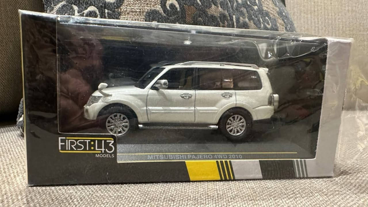 Mitsubishi pajero 🔴
first 43
 1/43
علبه اكريليك وقاعده بلاستيكيه


**إذا كنت صاحب هذا الإعلان وتريد حذفه لأي سبب، رجاءا أرسل رسالة إلى الدعم الفني**