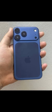 ايفون xr محور 17 مثل بلادي ذاكرة 64  فقط بطارية مبدل فيس ايدي شغال جها...