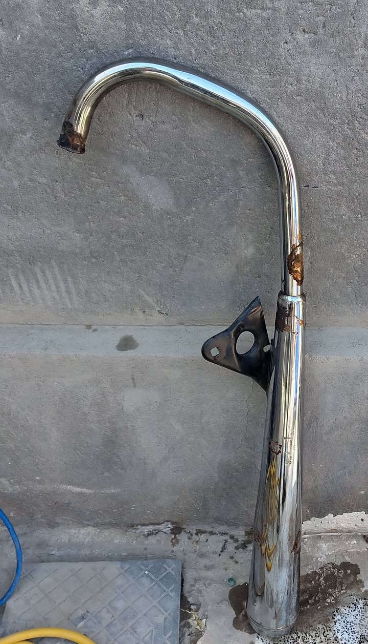 السلام عليكم 
غراض دراجة 2023 سونك
مثل ما موضح بل صور 
شلع ب 40 الف قفل قفل وبعد وياهن جاملغ خلفي 
الرقم: ***********
العنوان: دوانية مركز حي الوحدة
