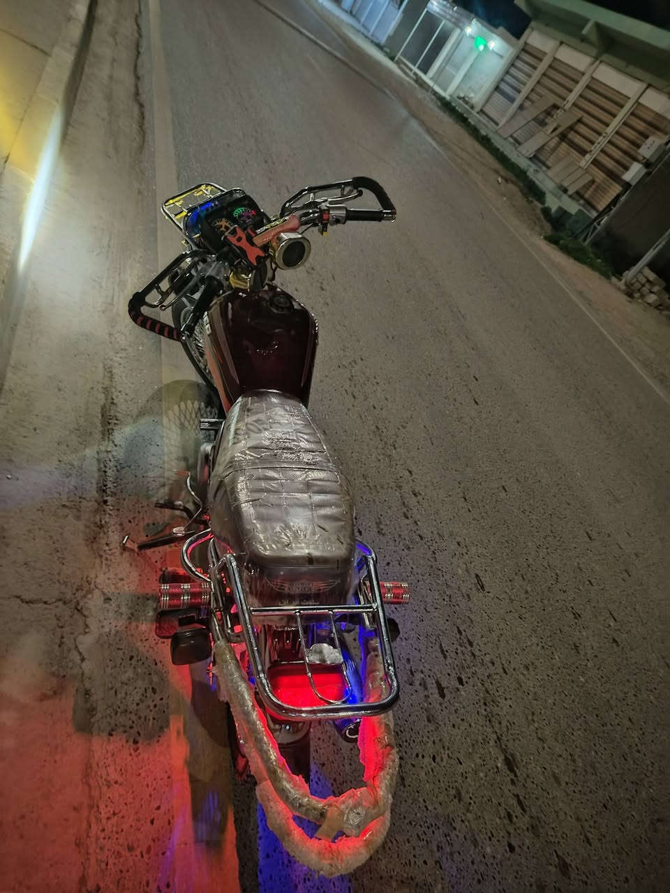 السلام عليكم موطور للبيع او مراوس حسب القناعه  2020 ابو النمر جديد شرط فول نشاط مامفتوح ابو الختومات وياله جدد تواير جدد ماناقصو برقي كهربايات شقاله الستفسار علا هاذه الرقم *********** مو شراي لاتراسني
