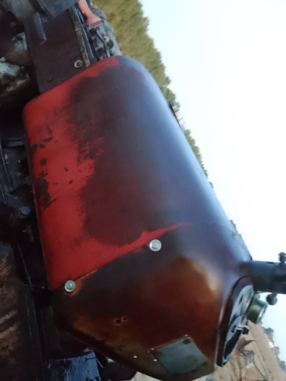 السلام عليكم مكينه عنتر البيع موديل 86مكفوله كفالة عامه، محرك كير كسل، نكره سلف كهربائيّات كلهى شغاله باور،راديتر جديده تايرات جدد مكينه جاهزه مال جناي بنيد موجود العنوان بابل رقم الهاتف  ‏‪***********‬‏
