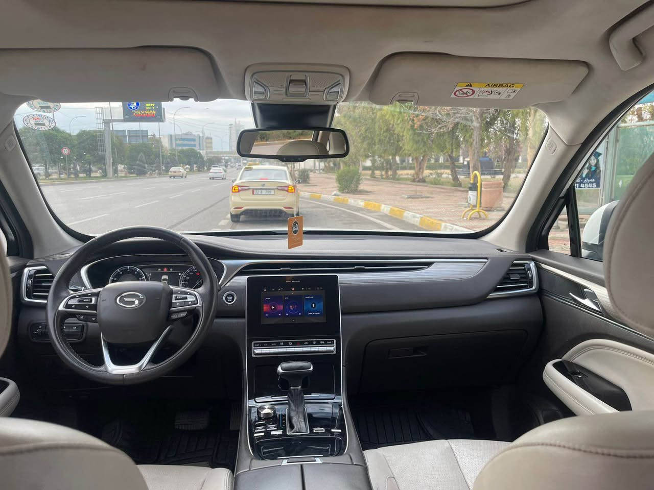 GAC GS5 مودل ٢٠١٩ قه بات مواسفات فول فوله سياره كه سه نه وى و هه زه ى نوييه گير و مه كينه به شه رت مه كينه ى كرايته وه هيج كيشه ى نيه 
*********** أربيل, العراق
