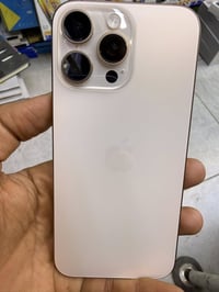 ايفون 16 بروماكس بطارية 100  نظافة 100 دورات الشحن 176  تاخذ بي ضمان 5...