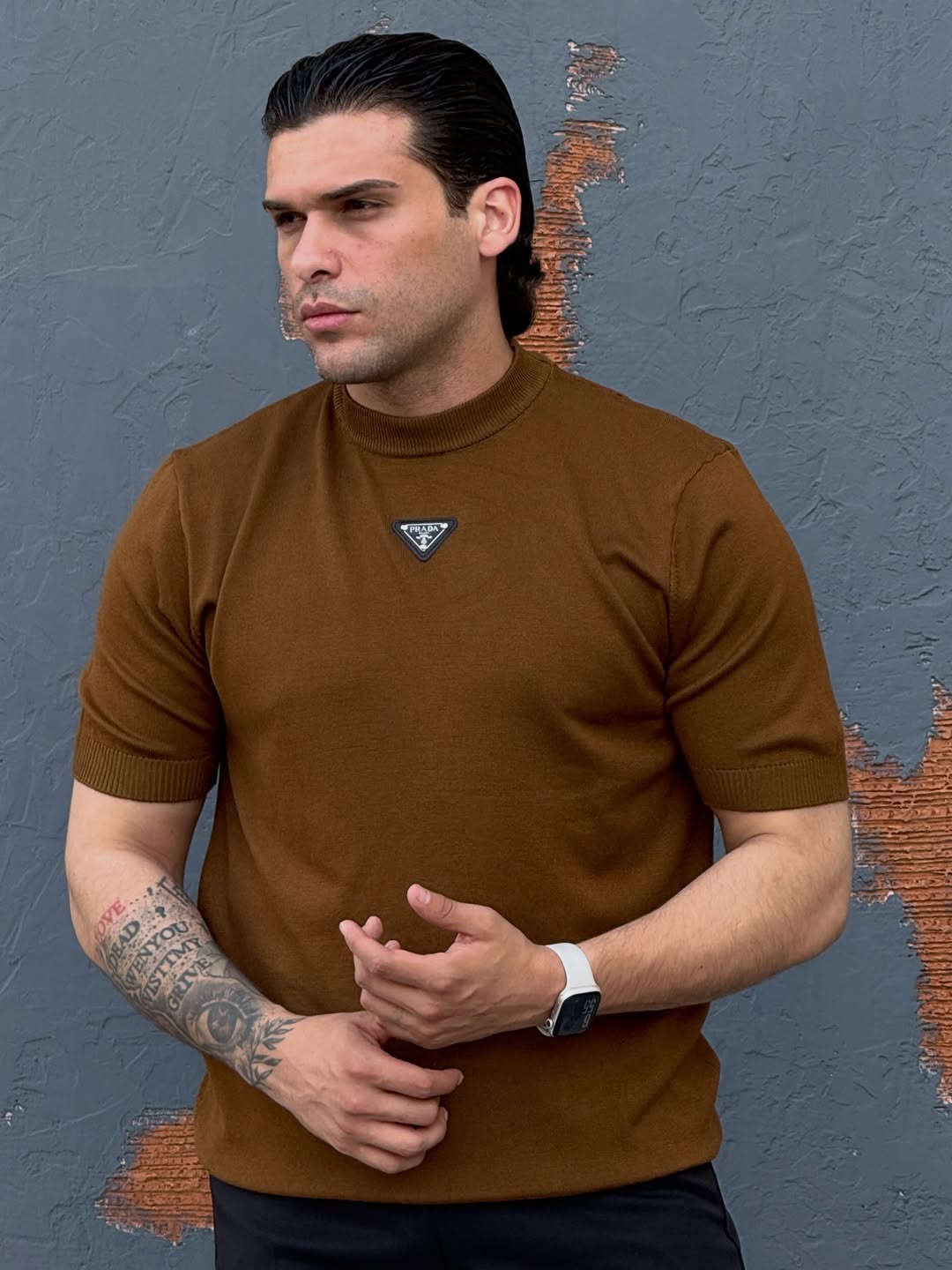 ⁨	⁨	25,000 🖇️

14 لون 🔥

S - M - L - XL - 2XL 

بغداد - المنصور - ساحه اللقاء 📍

*********** ☎️📞

بيج الاحذيه ⬇️
‪‪@koodi_shoes‬‬⁩⁩

