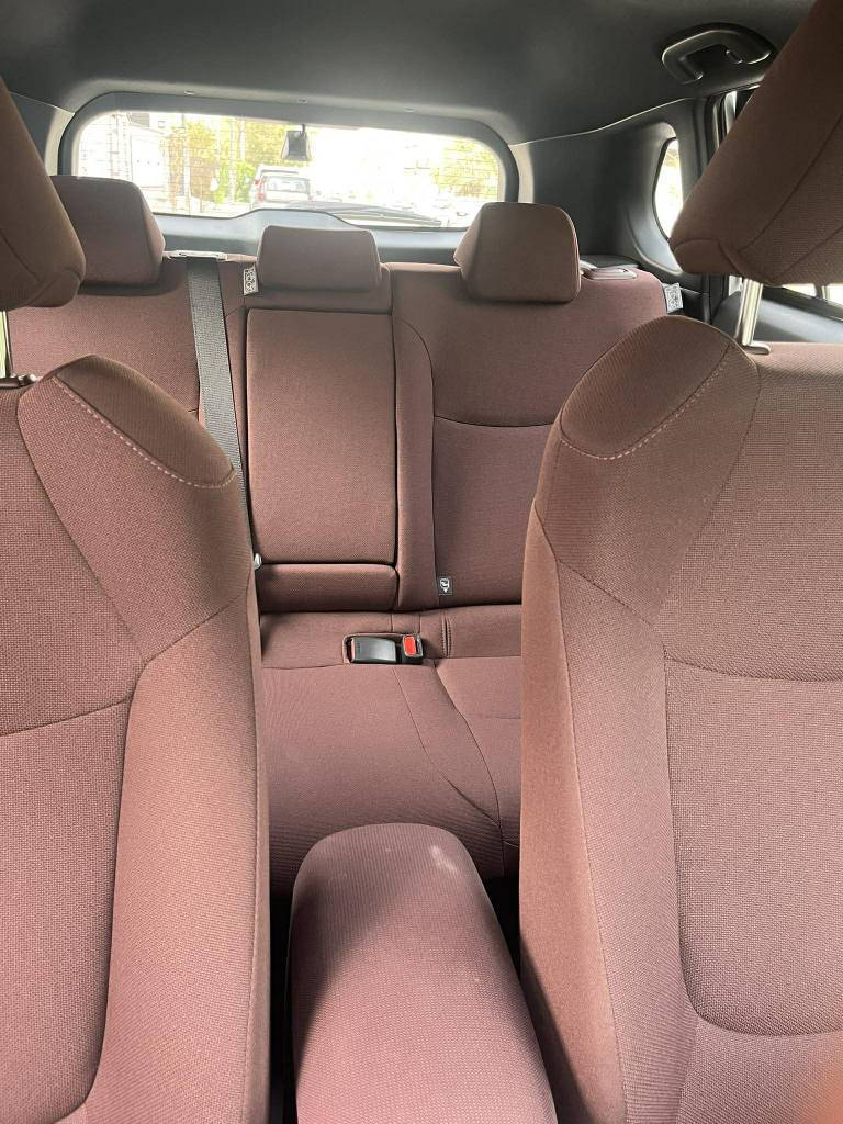 تيوتا كورلا كروز  خليجي هايبرد
شكل 2026 
محرك ١٨٠٠ 
نقط عمياء
شاشه وسطيه كبيره تدعم ابل كار بلي
مراء السائق  ( شاشه ) بلادي
حساسات خلفيه.
كامره خلفيه
مثبت سرعه

الاتصال مباشر على 
*********** بغداد, العراق
