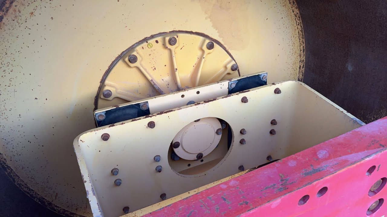 للبيع دني باك مديل 2014 رقم بغداد مكاني بغداد  مكفوله كفاله عامه
للأستفسار اكثر انتصل ***********
