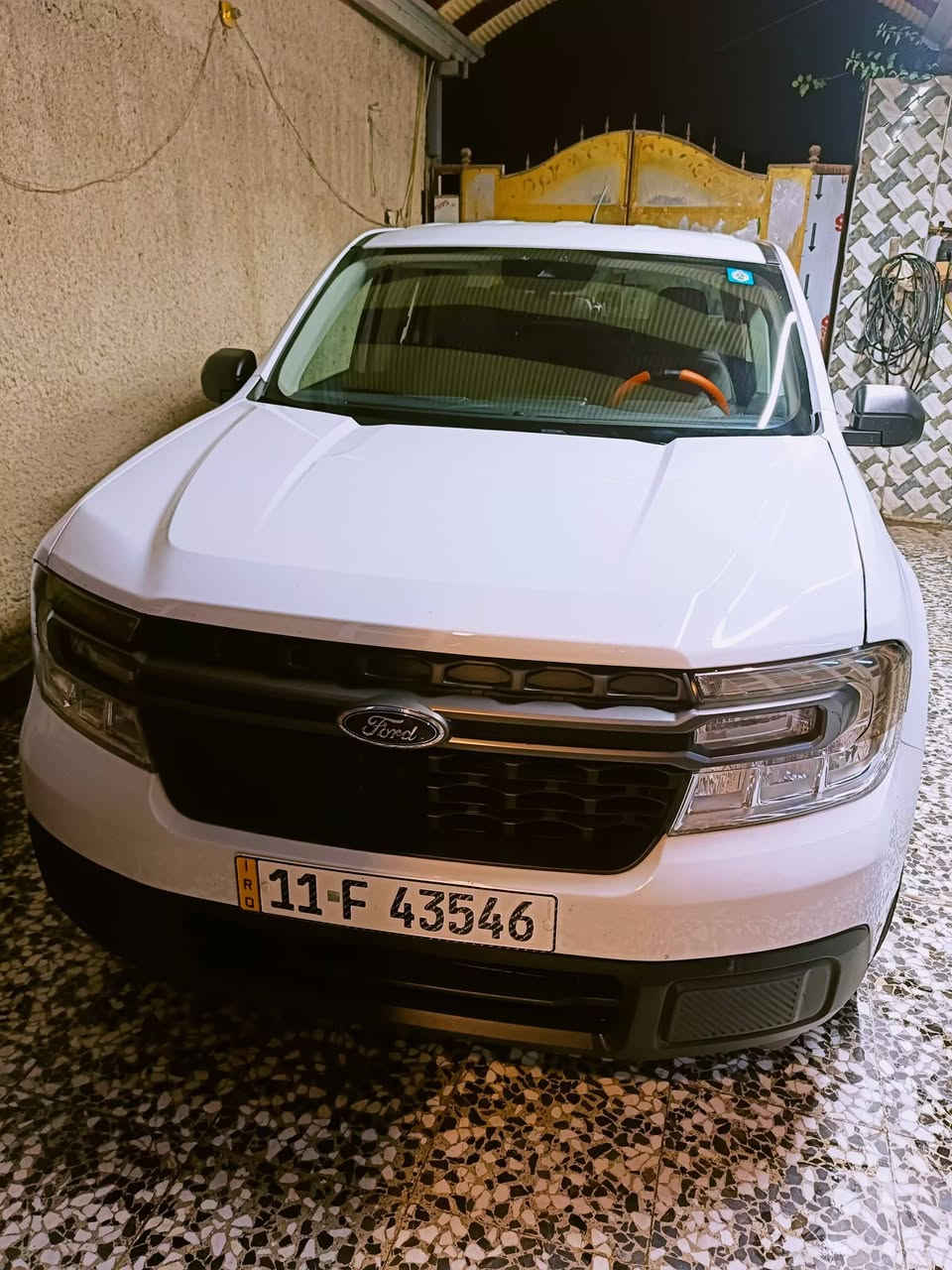 السلام عليكم ورحمة الله وبركاته 
للبيع او مراوس فورد مافريك هايبرد XLT موديل 23 
حادث فقط دعاميه اماميه. بسمي 
السيارة خير من الله 
السعر 188 ورقه  الاستفسار اتصال على الرقم ***********
