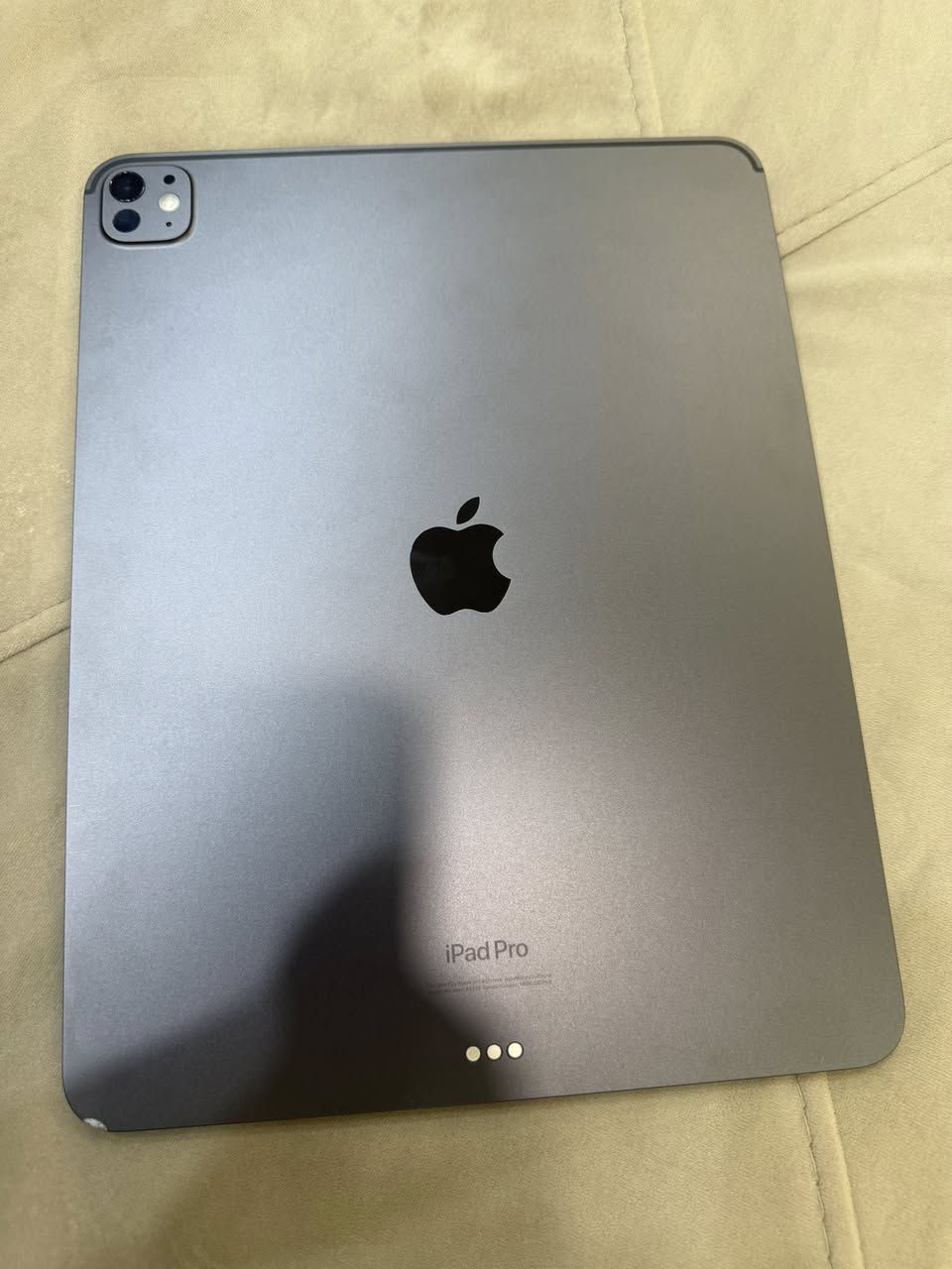 لسلام عليكم
Ipad pro m4 13 inch 256gb للبيع

صحة البطارية ٩٥٪؜
النظافة ١٠٠٪؜ مابيه ولا شخط بس ضربة صغيرة كلش موضحة بلصور

الجهاز بعدة بالضمان 19\8 ينتهي والوصل موجود

السعر 1200 قفل
مليون و٢٠٠


**إذا كنت صاحب هذا الإعلان وتريد حذفه لأي سبب، رجاءا أرسل رسالة إلى الدعم الفني**