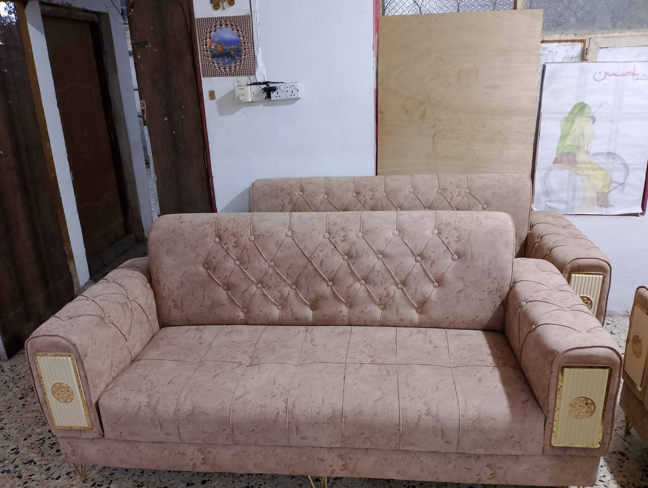 السلام عليكم 
عندي قنفات ورايد ابيعهن والسعر بي مجال للجادين كلشي مابيهن نضيفات وياهن كوشايات وجدد وحجمهم كبار مكاني البصرة الي حاب يتواصل وياي والشراي يدخل خاص ويدلل البصرة, العراق


**إذا كنت صاحب هذا الإعلان وتريد حذفه لأي سبب، رجاءا أرسل رسالة إلى الدعم الفني**