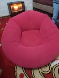 كراسي نفخ • وردي ونيلي • وياهن بم