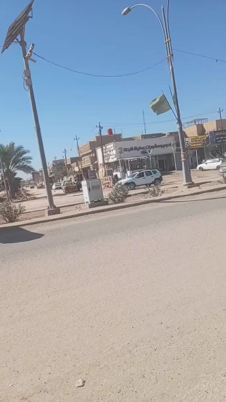 بيت للبيع طابو زراعي سند 25 طابو زراعي 

في حي الشهداء في شارع الحسينيه شارع لحوم سفينه النجاه 

المساحه 140البيت فارغ حاليا قرب موكب قمر بني هاشم 

ينباع نقد او اقساط مقدمه مناسبه جدا 

***********//ابو علوش ☎️☎️👉
