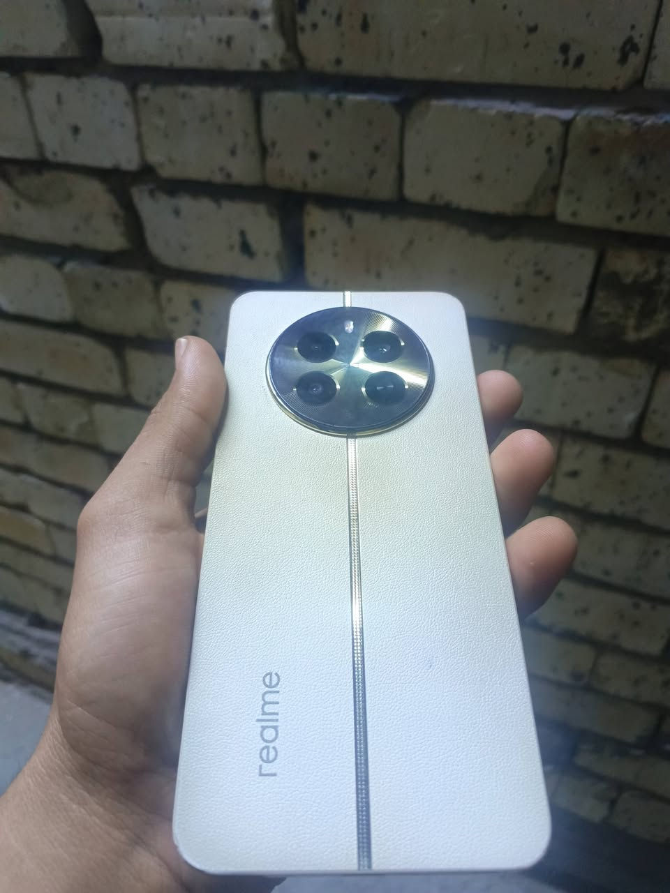 ريلمي 12 بلس 5g الجهاز بلادي نضافتة حلوة السعر 240 الف عنواني مدينة الصدر قطاع 49 واتساب ***********
