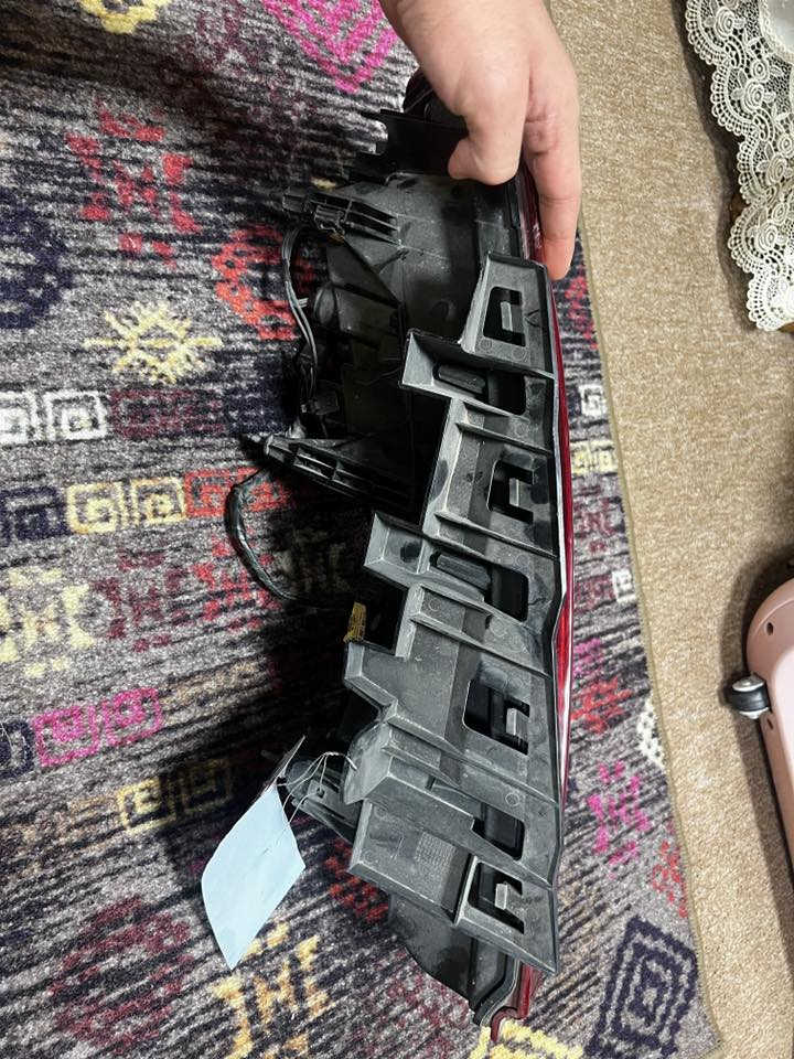 للبيع بكلايت كمارو 2018 مال تفصيخ جديد مكاني بصره رقمي ***********
