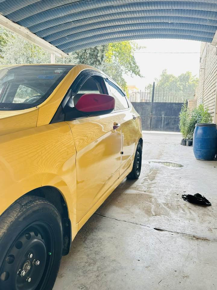 سلام عليكم اكسنت موديل 16 
مبدل بس بنيد السيره مكفوله من كلشي 
تجي تفحص و تأخذ 
سعره 90 و بيه مجال 
التواصل عله هاذه الرقم
***********
