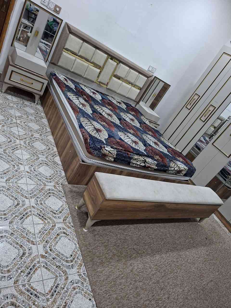 للبيع غرفة نوم تركية 10 قطع بدون ضرر

مكان الدورة قرب كلية دجلة


**إذا كنت صاحب هذا الإعلان وتريد حذفه لأي سبب، رجاءا أرسل رسالة إلى الدعم الفني**