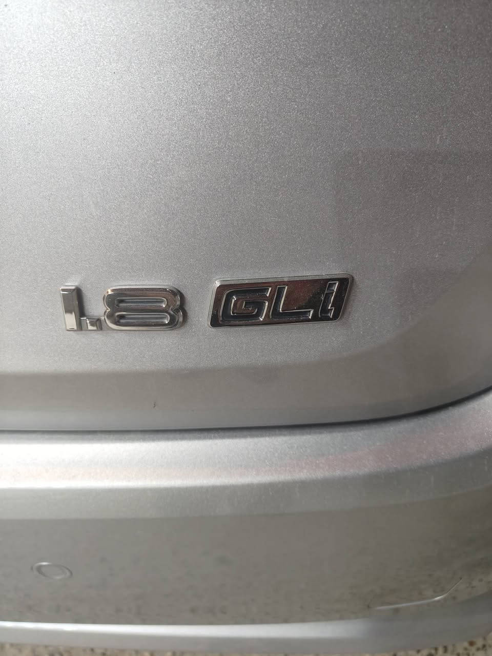 كورله مديل 22 ساز اصلي بانزين رقم اربيل أبو سنويه بل منصور تريد وكاله تريد تحويل محرك 1800 بصمه مري شفط مكفوله من ضربه والصبغ فقط هاي طخه بل دعاميه الخلفية السعر 158 ورقه مكاني بغداد التصال ***********
