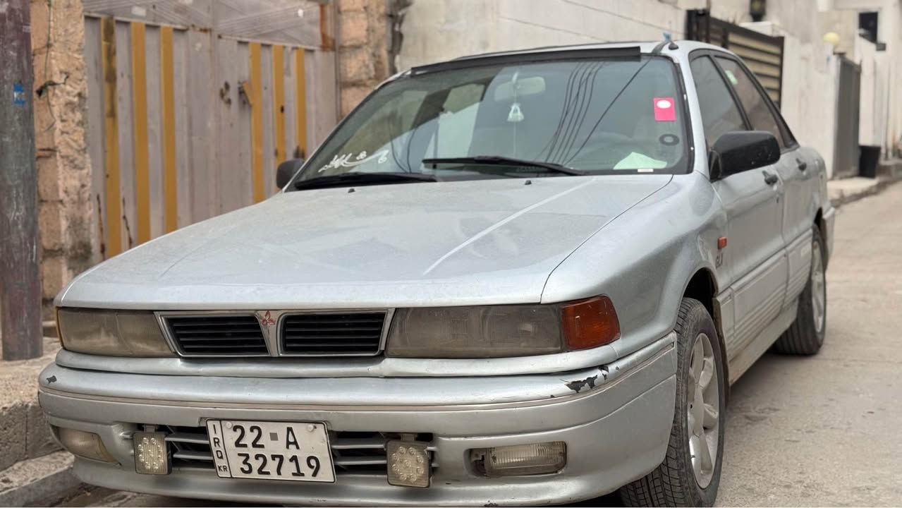 $4100 

گلاند مؤديل 1991 
ليدرانيكى كه مى هه يه بئ ناوى 
سبوغ عام لؤ جوانى 
4 جام كاره بايى قوفل مه ركه زى 
مەکینە 63 گێڕ عادی
مه كينه ى سه رف ده كات 
موس و براوه و وه رگه ران به ناوكردن به شه رت 
سه نه وى مانگى 8 به سه ر چووه 
80 هه زار غرامه يه دواى معامه له ده گه ريته وه
سعرى 41 وه ره قه كه ميك معامه له ى تيدايه
شوێن هەولێر
*********** whatsapp أربيل, العراق
