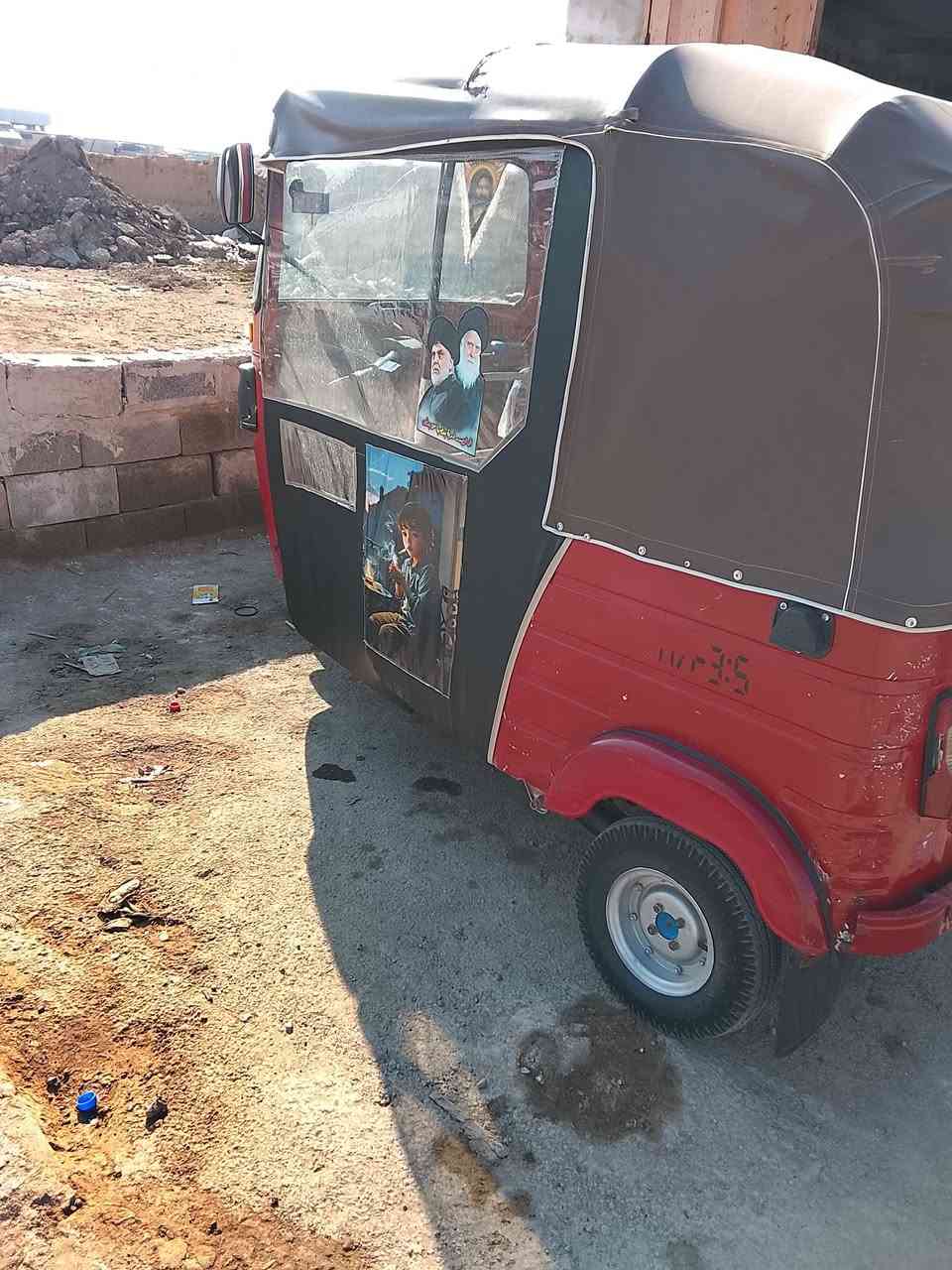 سلام عليكم تكتك للبيع موديل 17وراق مو رقم تكتك جاهزه من كلشي دوشمه تخم تاير كهربايات  مكينه 21كسن فول المكان الحسينيه المعامل رقم ***********
