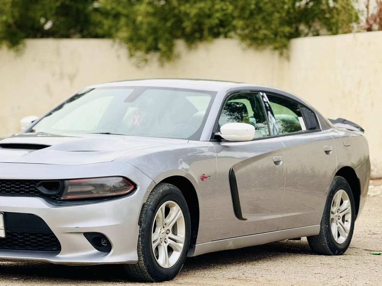 سلام عليكم ؟ بيع مستعجل
جارجر  2015  ب اسمي 

السعر : 158$ وبيه مجااال

اتصال : ***********

المحرك :-  3600

تو ويل 

المواصفات :-  فول من عدا الفتحه 

بصمه 

شاشه كبير 

سماعه ALPiNE

كشنات كهرباء 

بصمة ابواب+ صندوق

تبريد قطعتين

كشن حضن بلادي 

ستيرن هيتر

مرايات هيتر 

كاميرة دواره

Light Led+ بيلادي زنون

حساسات خلفية 

سياره كفاله عامه داخله كلين ! هناء ب العراق فقط جاملخ خلفي ؟ البنيد محدث صور حادث مرفوقه والسونر  

 

مكان السيارة بغداد
