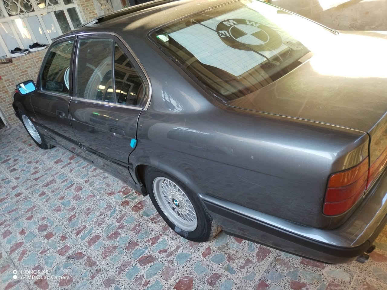 يا الله السلام عليكم للبيع فقط مستعجل سعر 48  والله ماكو هيج نضافه بهيج سعر بلخير ع ياخذها
موديل 1989 .525.اصل مفتوح مو مسكر مكينه كلش حلوه بيها خيط تبخير بسيط بدون تنقيص تبريد ثلج ويه السويج سياره جاهزه مكينه كير صدر تخم تاير كهربائيات خير من الله سياره متعوب عليها رقم بغداد تحويل مباشر مكاني بغداد اي ستفسار اتصال رقمي
***********
