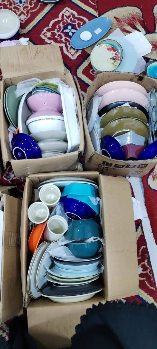 كراتين فرفوري وبايركسات وكوابه العدد ١٢ سعر الكارتون ب٢٣هذا رقمي ***********العنوان بوب الشام
