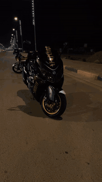 سلام عليكم شباب تي ماكس موديل 11مكينه 500دراجه كلهه بلاديه مكينه مكفوله تجي وتفحص وين متريد كلج خلفي امامي بلادي صالنصه بلاديه كهربايات كلهه شغاله تخم تاير جديد دهن قبل اسبوع مبدله جديد الي اله رغبه بلدراجه ينتصل وبي خير ويدلل *********** مكان الدراجه كوت ..🩷🫴
