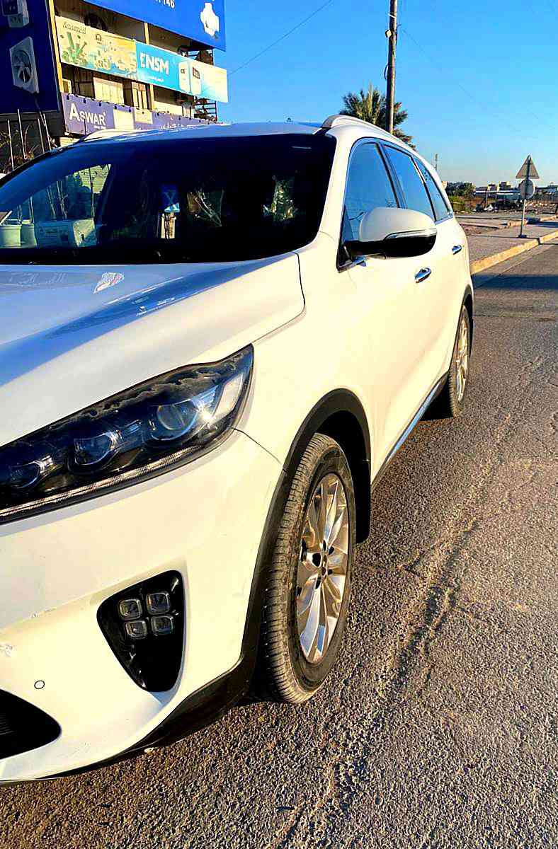 كيا سورنتو 2019 خليجي مكفولة رقم واسط
محرك 6 سلندر 3500

گير ومحرك وحدادية مكفولات 
المسافة المقطوعه150 الف كم 
بصمه+اشارة ترحيب عند الاقتراب 
بصمه صوتيه فول 1/1 ماعدى بنوراما

كشنات الامامية  كهرباء.. جلد
3 قطع تبريد
بردات بلاديه
4انظمة قياده ECO_COMFORT_SPORT_SMART
جنطه ذكية عند الاقتراب 
حساسات امامي خلفي 
مكان السياره بغداد***********
السعر 270$ بغداد, العراق
