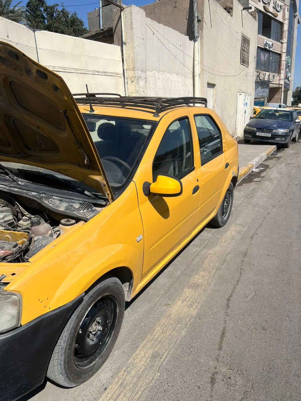 سلام عليكم من رخصت لادمن البيع 2009بلاديه هلالت معمر أو رصعه بل باب الخلفي باور ستيران كير محرك كفاله مطلوبه هئه 650ينزل من سعرها ستفسر ***********سياره ناعمه السعر 32
