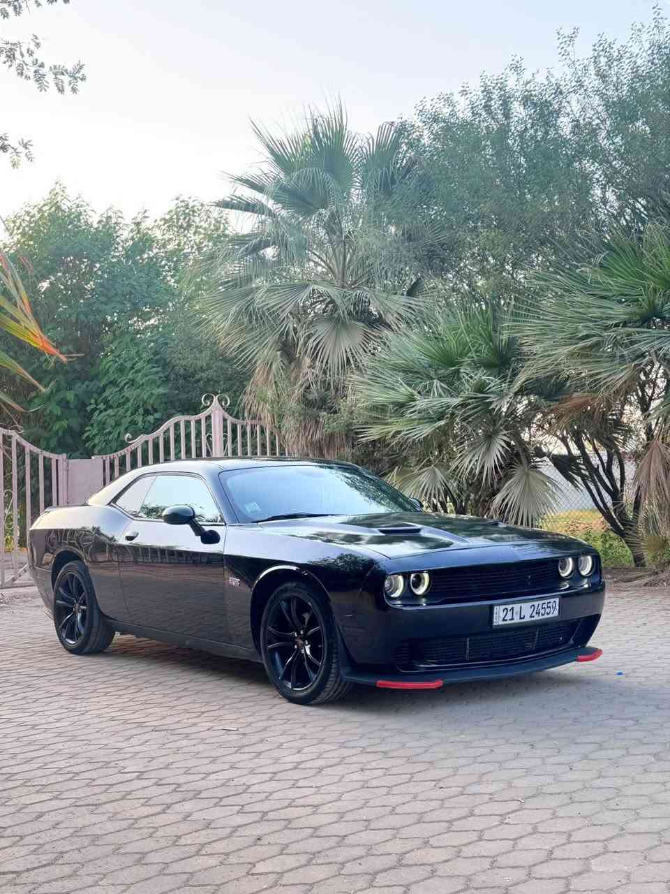 السلام عليكم جالنجر 2018للبيع السيارة مكفوله كفاله عامه ماعده البنيد صبق فقط مواصفت sxT تخم تاير جديد محرك وكير شرط السعر 160 بيها مجال   مكان السيآره اربيل لاستفسار علا الرقم 
***********
***********
