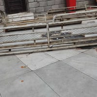 محجر فلاونزه • شغل ثقيل • اكسسوارات