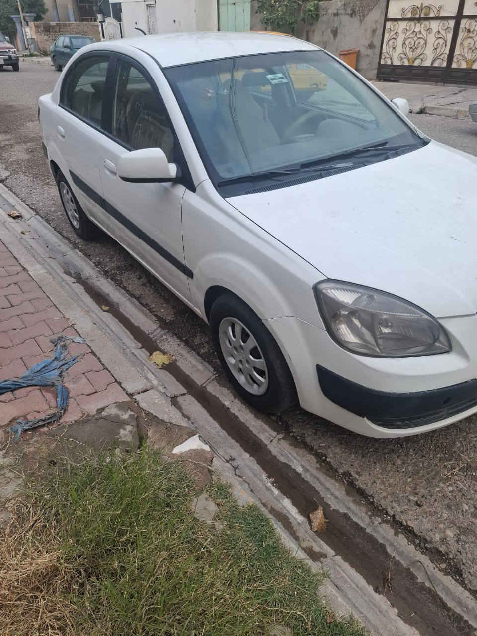 كية للبيع موديل ٢٠٠٩ رقم سليماني جديد تحويل مباشر بي حادث امامي ثلاث قطع السعر ٨٢ وبي مجال اتصال على رقم ***********
