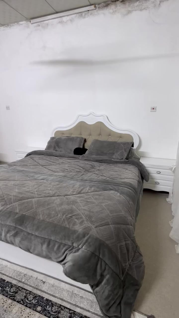 تاخم نومی جوان
6بارجەیە
دوشەکی لەکەل نیە
هەولێر؟؟


**إذا كنت صاحب هذا الإعلان وتريد حذفه لأي سبب، رجاءا أرسل رسالة إلى الدعم الفني**