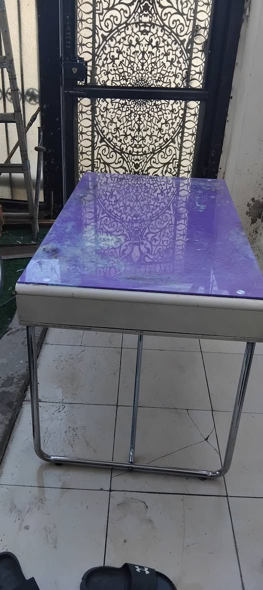 ميز طعام ٥٠بي مجال حي القاهرة ***********ع
