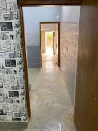 منزل للبيع المساحه 105م الواجهه 5.25م النزال 20م الموقع ضباط البنوك قر...