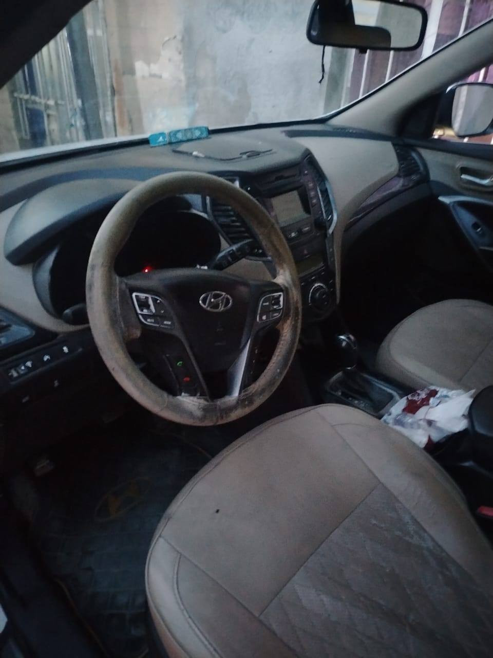 السلام عليكم سنتافيه 2013 مكوفوله شبر بل جاملغ اليمن صبغ جديده فول مواصفات واحد عله واحد مكان بغداد الرصافه رقم  *********** اتصل وتدلل
