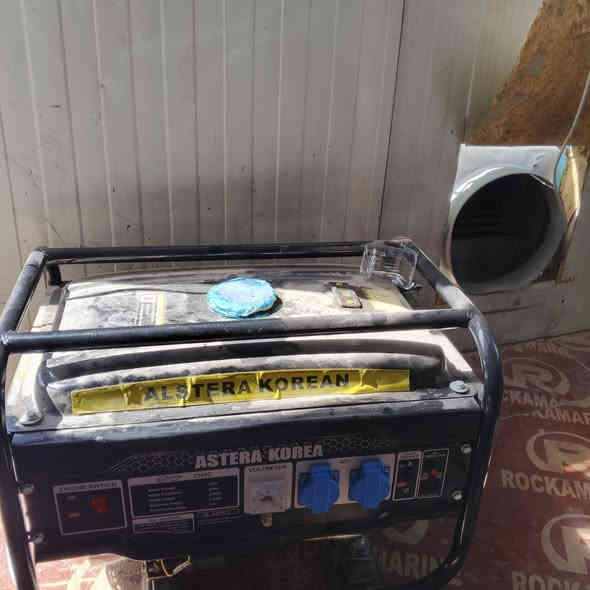 للبيع جديده ما مشتغله اقل العشر مرات ب١٥٠مكانه نجف شارع المطار نهاية شارع علكم ***********
