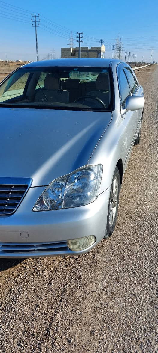 السلام عليكم شاهينه ادوات 
بيها ارقام وسنويه 
مكفوله كصة قماره فقط 
شاصي 80 تدفئه تبريد ثلج
كير S ست نمر
تخم تاير جديد حداديه جديده
السعر 50 وبيها مجال بسيط
مكاني ميسان رقم ***********واتساب موجود
