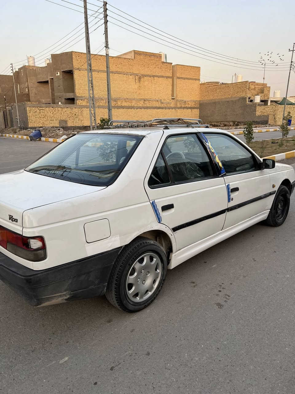 سلام عليكم بيجو روه مديل 2009 محوره اوتماتيك مكينه وكير ونجي 4سياره جاهزه حداديه تريد ثلج تخم تاير كهربائيات كلهااا شغلهااا سياره مانقصهاا اي شي سنويه ل30داخله هزه لسياره تريد مداور تريد وكاله سياره احله من الصور الله شاهد خير من الله مانقصهاا شي سعره  26 وبيهاا مجال ناصريه السكان الصناعي ***********
