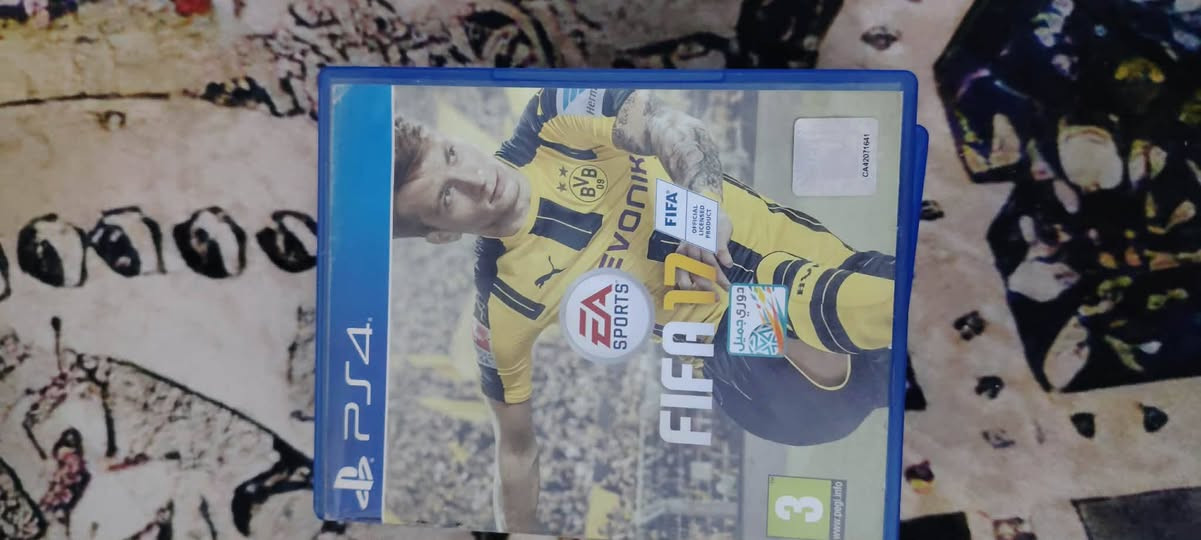 بلي 4 مامفتوح اسلم نضيف
غراضه كامله 500كيكه
مامفتوح علفحص 
السعر 250 قفل شراي يتفضل خاص


**إذا كنت صاحب هذا الإعلان وتريد حذفه لأي سبب، رجاءا أرسل رسالة إلى الدعم الفني**