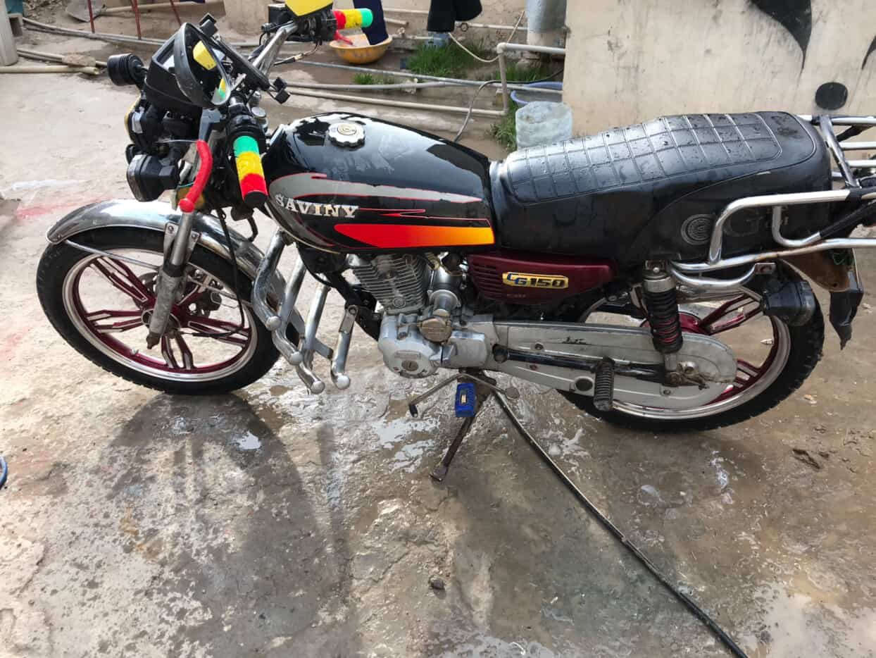 السلام عليكم دراجه موديل20 محدث23نضافه مثل ماموضح بالصوره مكينه ماينسمع صوتها كهربائيات كله شغال وجديد  السعر خاص


**إذا كنت صاحب هذا الإعلان وتريد حذفه لأي سبب، رجاءا أرسل رسالة إلى الدعم الفني**