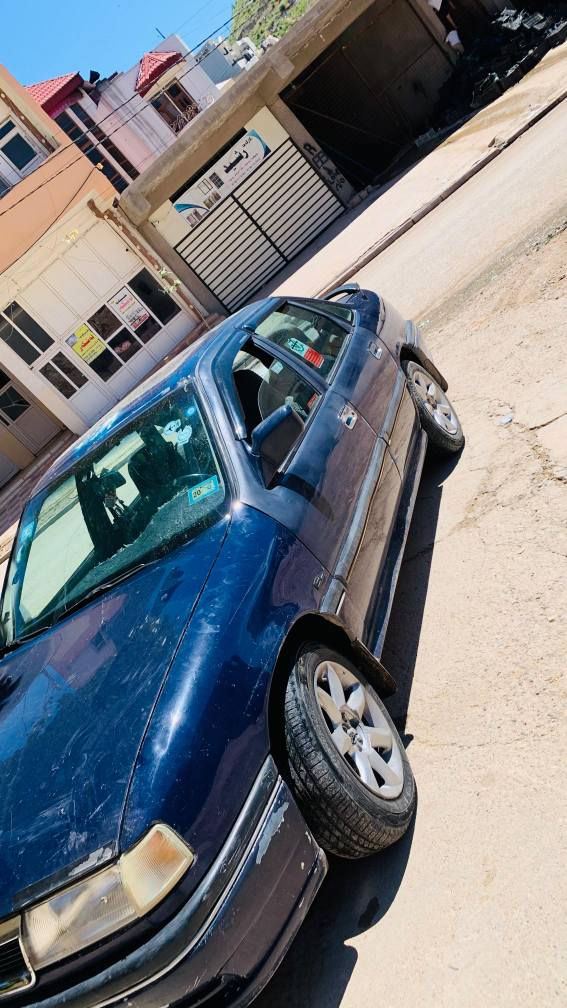 اوبل فيكترا صندوق موديل1992كير توماتيك سلايت كير مكينه بشرط بدون ضربه وبدون صبغ بشرط تحويل ووكاله المكان دهوك /*********** دهوك, العراق
