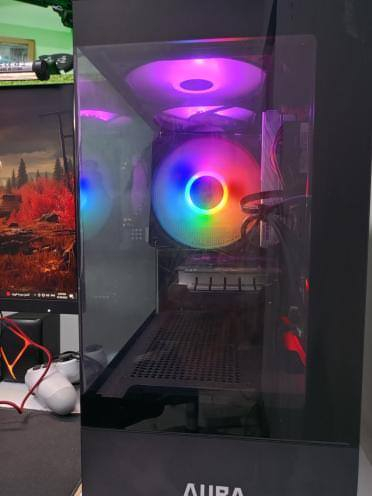 Cori5 9400
Gtx 1650
Ram 16 ddr4
بورد B365M H من كيكابايت
512g ssd
بورسبلاي 550w كورسير
+
يدة بلي ستيشن + ماوس و كيبورد ماخذهن ب ٧٥ + ادابتر نت

التجميعة كدامك كله غراضها ماركة و ما مستعمله هواي و الكرت مضغوط 10 دقايق واصل حرارة 73%

سعر 375 مكاني بغداد زعفرانية شارع المعهد

***********
