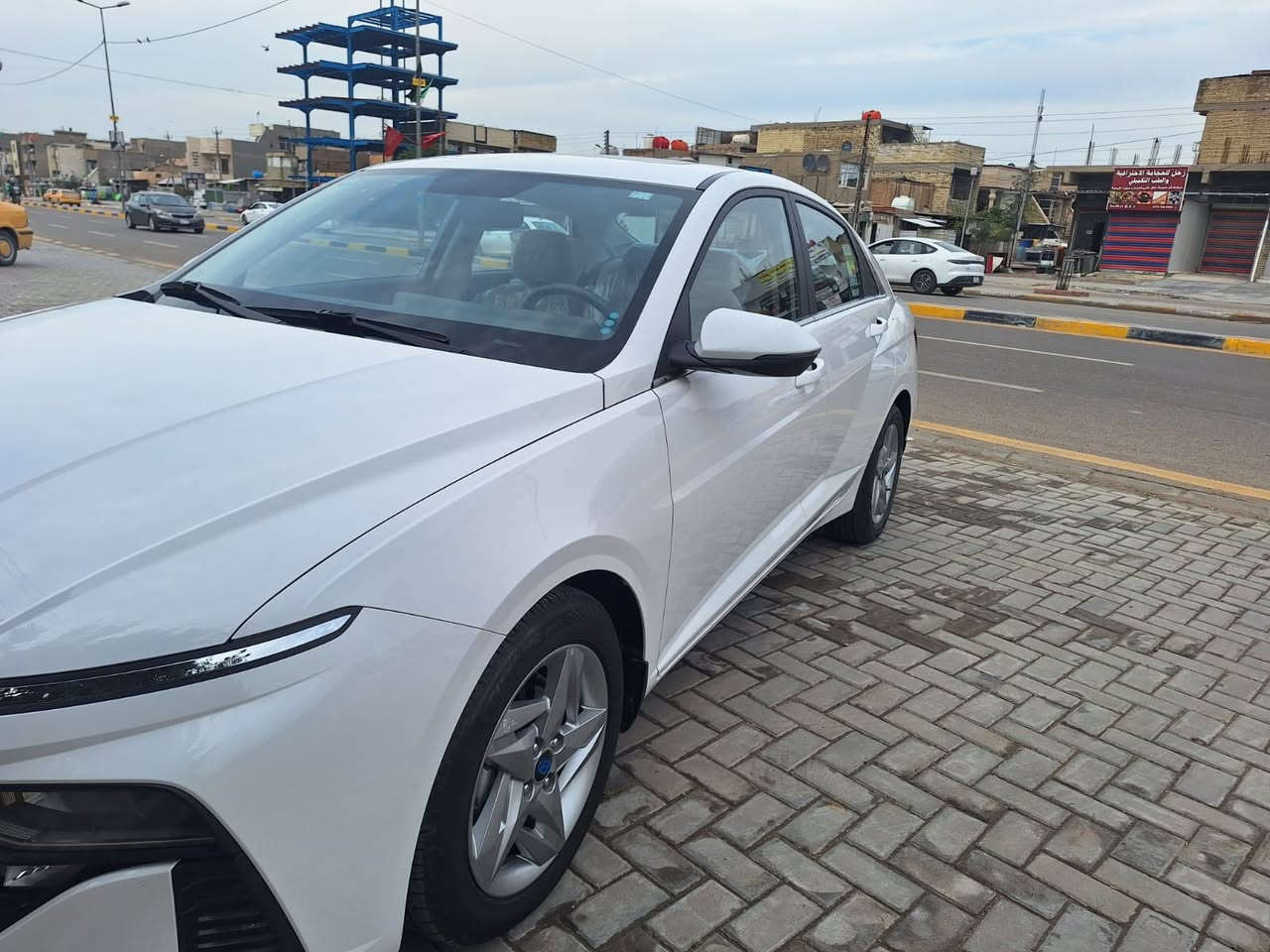 هونداي اكسنت موديل ٢٠٢٤ اللون أبيض ماشية ١٦٠٠٠ الف كيلو قابلة للزيادة ضمان الأولى فتحة سقف الداخل أبيض تحكم استيرن مثبت سرعة دبل اير باك شاشة كاميرا خلفية اندرويد تبريد قطعتين مكفولة من الحادث والصبغ عدا رصعة بسيطة باب العبري الخلفي وشخوط بسيطة بالدعامية الامامية السعر ١٥٢٠٠ ألف دولار بيه مجال بكانه بغداد سيارة جديدة ***********
