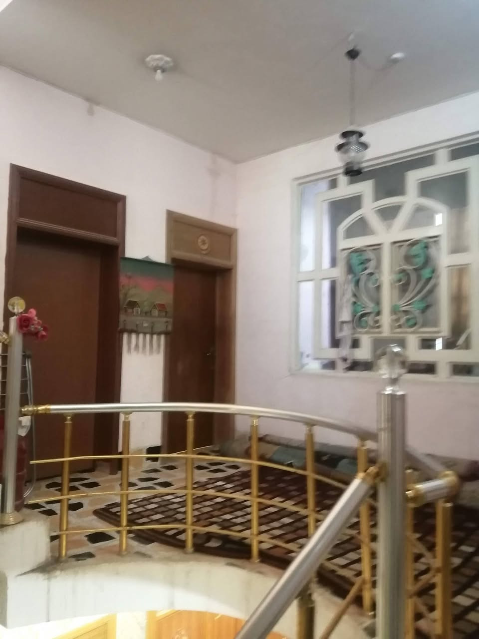 دارللبيع حي الجمعيه شارع القطعه 4غرف ***********
