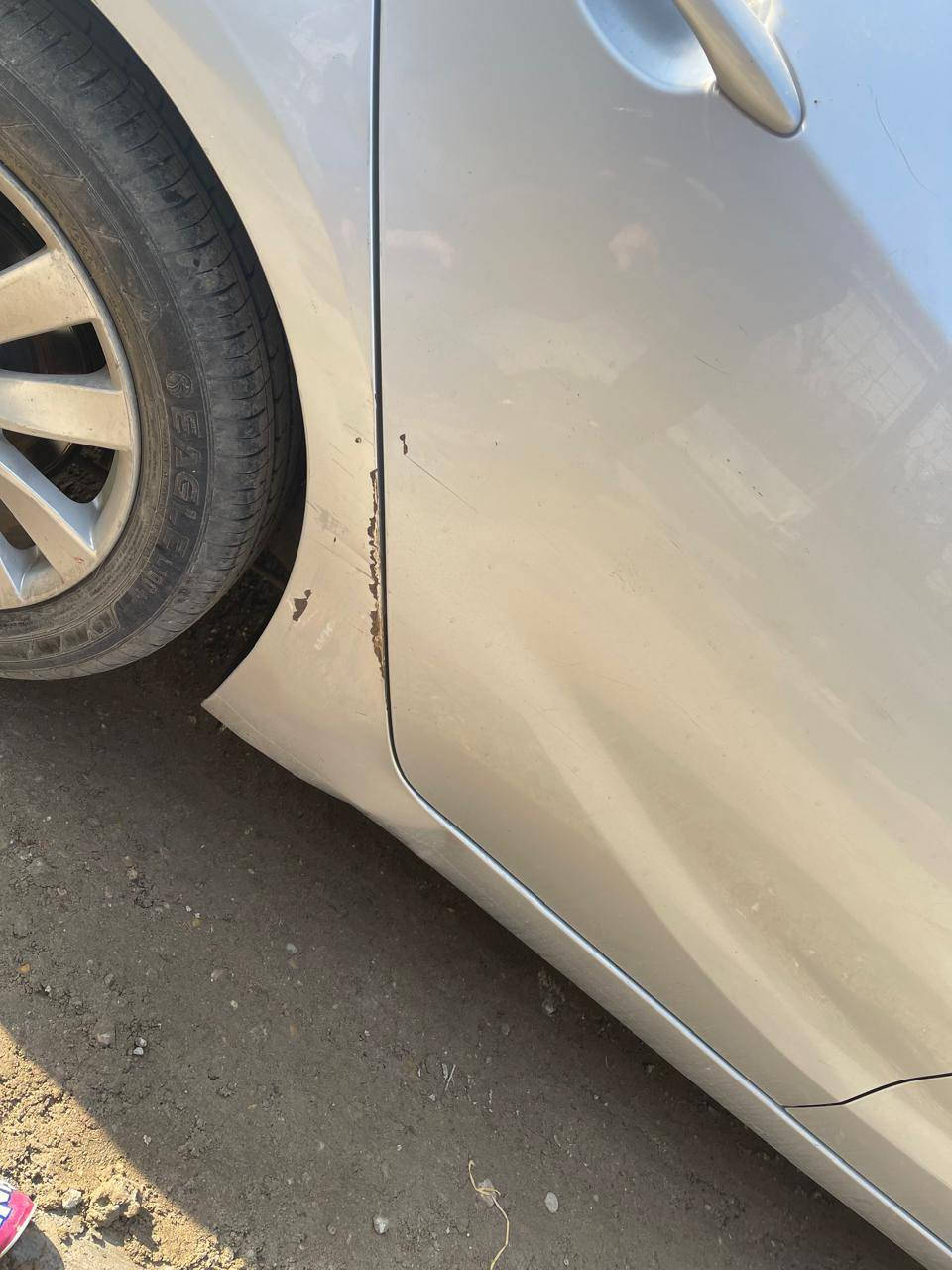 السلام عليكم كيا فورتي فورتي 16 ماشيه 77الف حادثه جاملغ مبدل
وهنا بلعراق صار بيه حادث سطحي بدلت بنيد وصبغ جاملغ وتكمه سياره بااسمي واني مدخله صار10سنين وسياره حداده ومنظومة تبريد كله جديد كير مكينه وضع شركه
سياره بل واقع بعد احله من صور
مكان السياره بغداد حي العامل
***********
مكلف بل نشر هذا رقم صاحب سياره
سعر ١١٠ وبيه مجال
